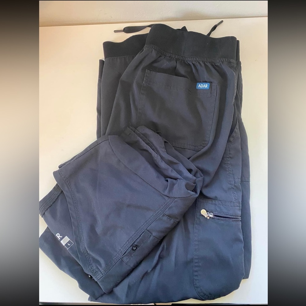 Black adar jogger scrub set